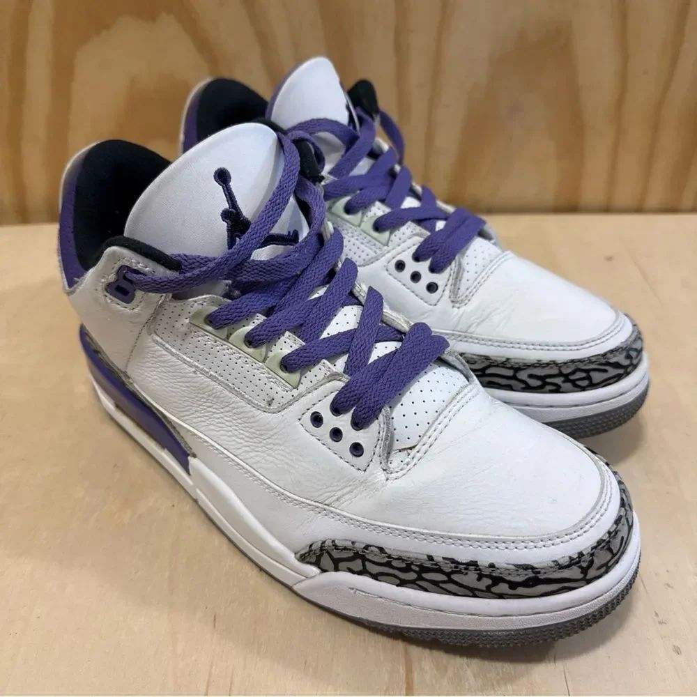 Jordan 3 Retro Dark Iris - Men’s 9.5